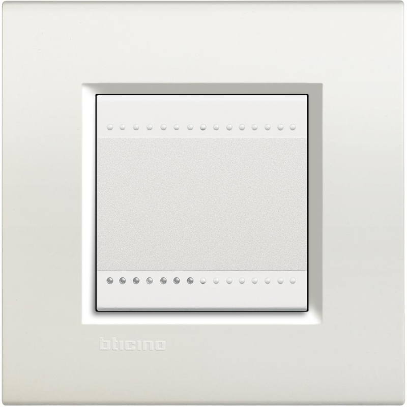 Рамки Livinglight прямоугольные (Белый) Рамки Livinglight прямоугольные (Белый)