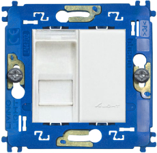Розетка компьютерная RJ45 Livinglight, кат. 5E (белый) Розетка компьютерная RJ45 Livinglight, кат. 5E (белый)