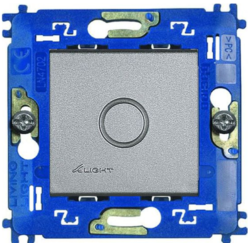 Заглушка Livinglight с выламываемой вставкой (алюминий) Заглушка Livinglight с выламываемой вставкой (алюминий)