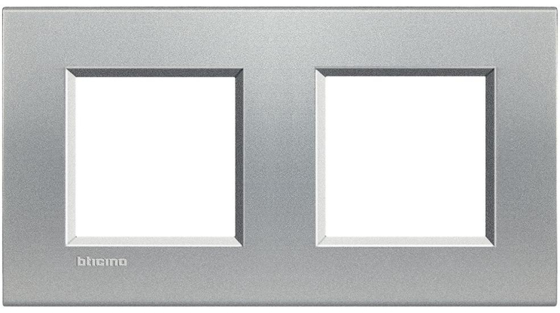 Рамка Livinglight прямоугольная, 2 поста (Алюминий) Рамка Livinglight прямоугольная, 2 поста (Алюминий)