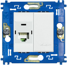 Розетка компьютерная RJ45 Livinglight, кат. 5E (белый) Розетка компьютерная RJ45 Livinglight, кат. 5E (белый)